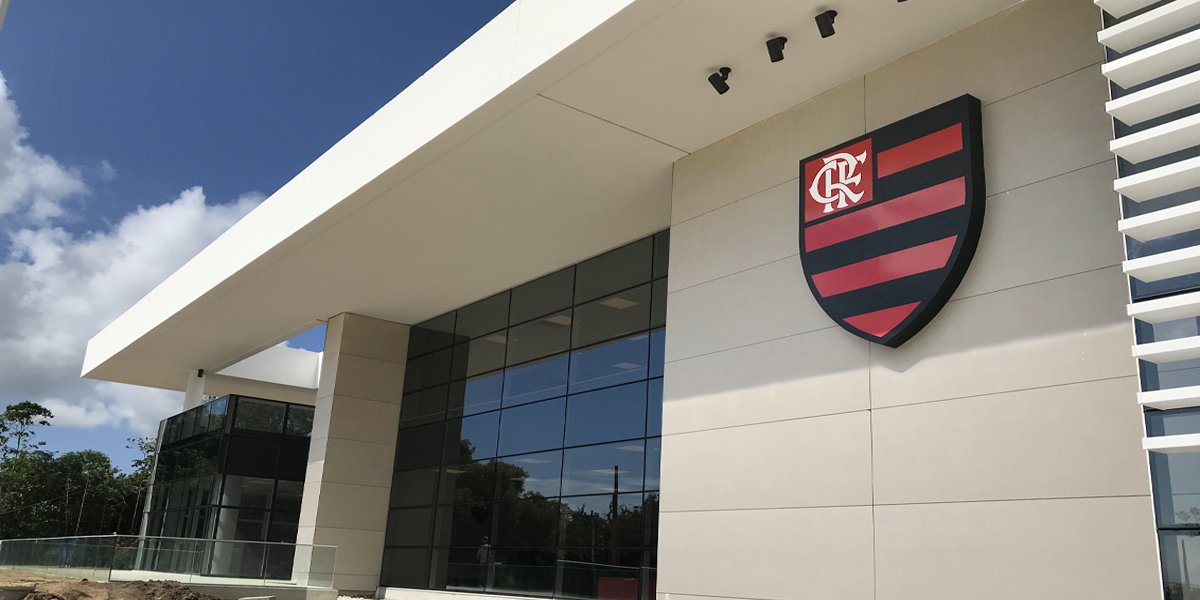 La fachada más vanguardista de los centros de entrenamiento (CTs) de América Latina es la del Flamengo.