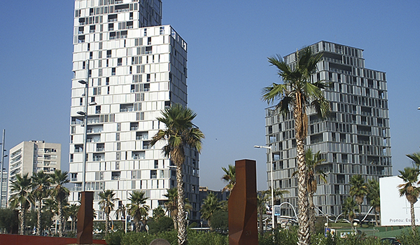 ILHA DA LUZ • BARCELONA • CATALUÑA